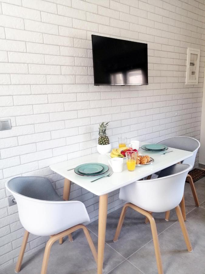 Serenity Superior Suite Apartment อาร์กอสโตลี ภายนอก รูปภาพ