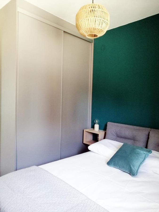 Serenity Superior Suite Apartment อาร์กอสโตลี ภายนอก รูปภาพ